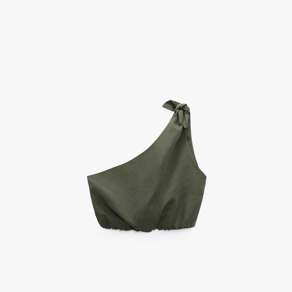 Chic Olive Green One-Shoulder Top and skirt